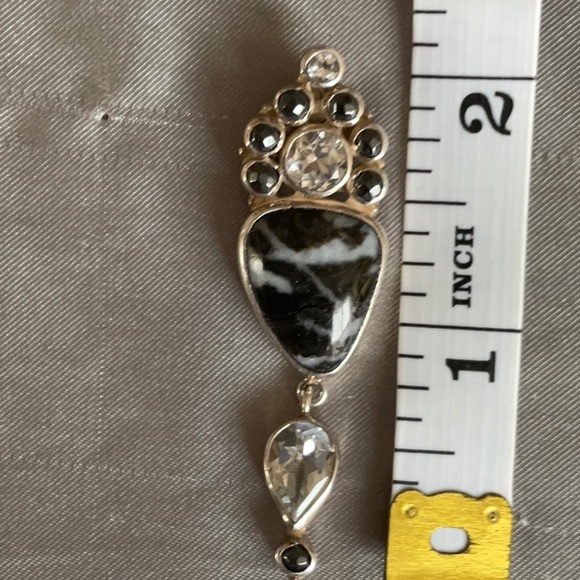 Gorgeous Black and White Statement Earrings - Picture 3 of 4